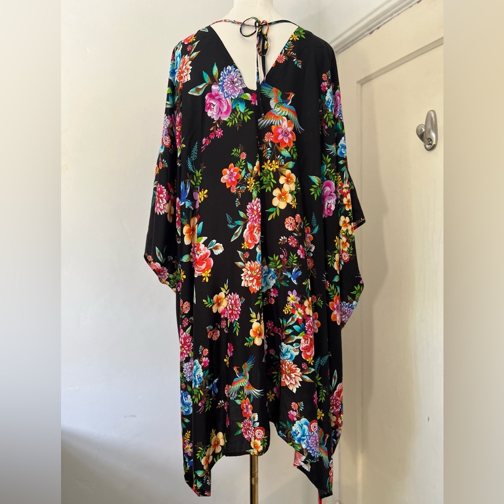 JOHNNY WAS Sognatore Nero Floral Hi Low Kaftan NWT - Picture 5 of 8